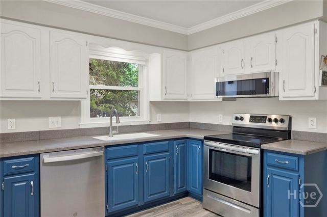5 Lantern Lane, Savannah, GA 31410