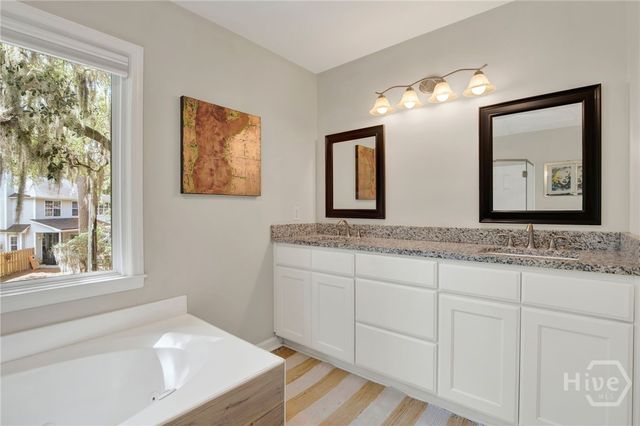 5 Lantern Lane, Savannah, GA 31410