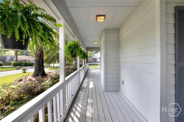 5 Lantern Lane, Savannah, GA 31410