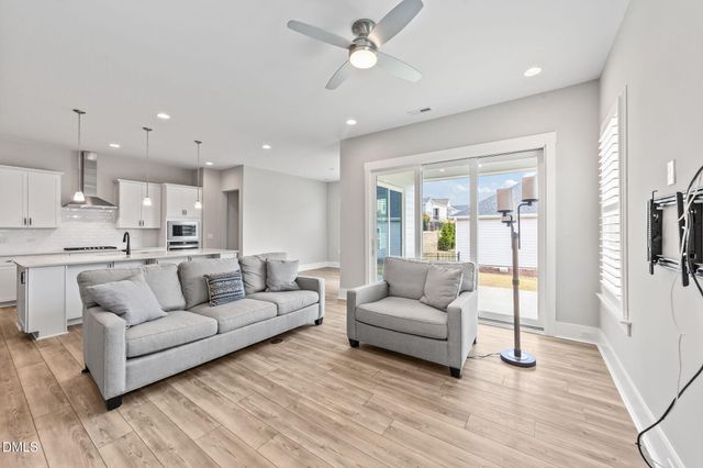 1106 Hodgson Lane, Fuquay Varina, NC 27526