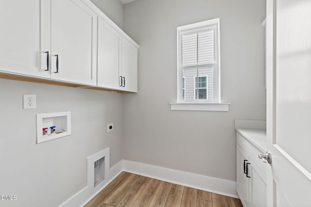 1106 Hodgson Lane, Fuquay Varina, NC 27526