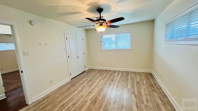 6514 Golf Crest Drive, Galveston, TX 77551