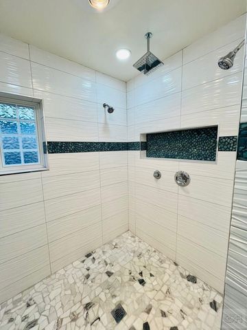 6514 Golf Crest Drive, Galveston, TX 77551