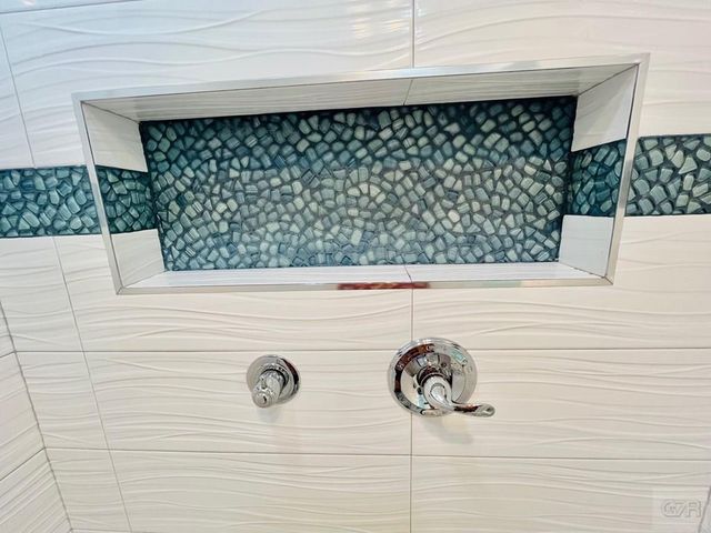 6514 Golf Crest Drive, Galveston, TX 77551