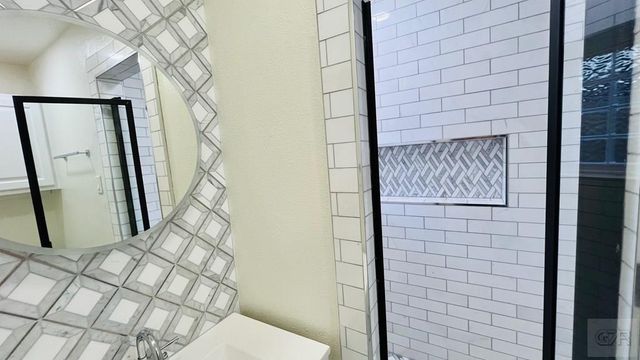 6514 Golf Crest Drive, Galveston, TX 77551