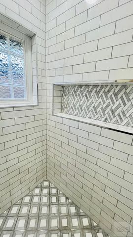 6514 Golf Crest Drive, Galveston, TX 77551