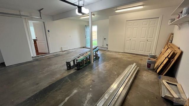 6514 Golf Crest Drive, Galveston, TX 77551