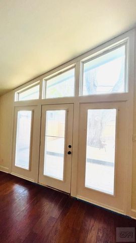 6514 Golf Crest Drive, Galveston, TX 77551