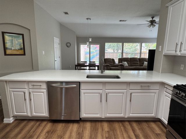 5104 China Berry Drive, Mckinney, TX 75070