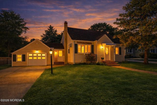 23 Cleveland Avenue, East Brunswick, NJ 08816