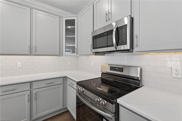4902 Apricot WAY, Chesapeake, VA 23321