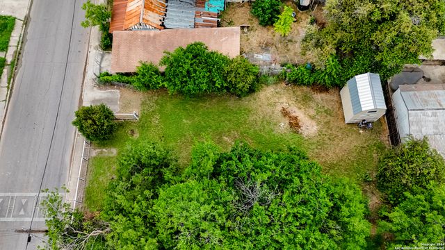 445 Furnish Ave, San Antonio, TX 78204