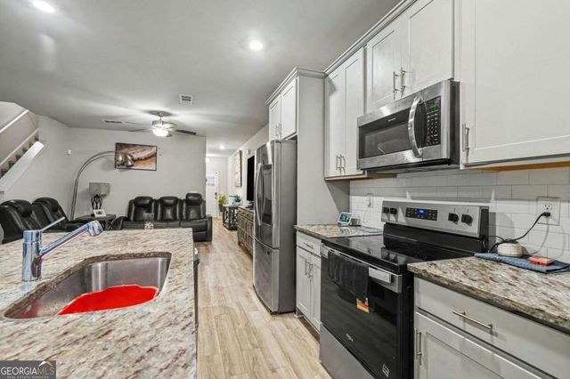 6182 Redan Overlook 97, Lithonia, GA 30058