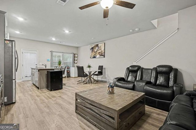 6182 Redan Overlook 97, Lithonia, GA 30058