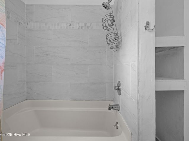107 Tower Drive, Jacksonville, NC 28546