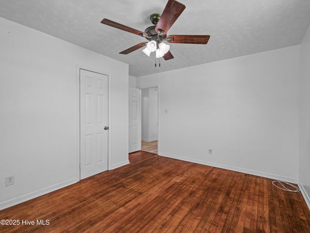 107 Tower Drive, Jacksonville, NC 28546