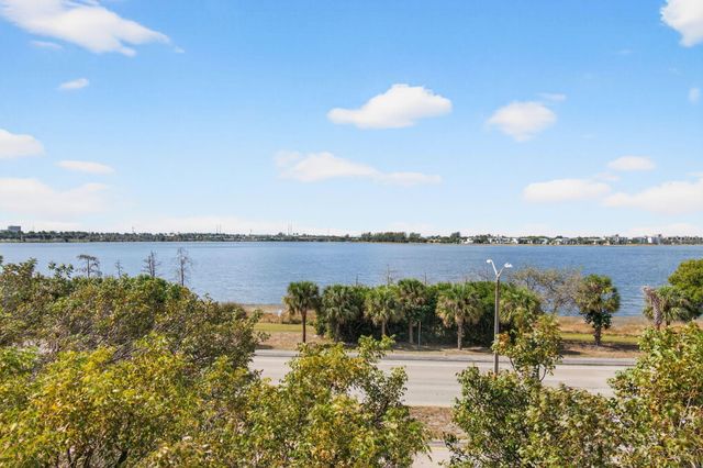 300 S Australian Avenue 308, West Palm Beach, FL 33401