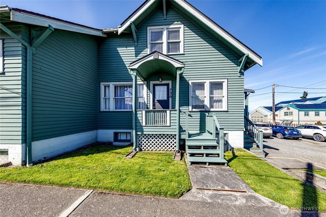 720 S Peabody Street, Port Angeles, WA 98362