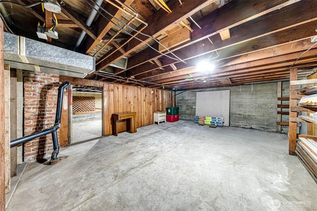 720 S Peabody Street, Port Angeles, WA 98362