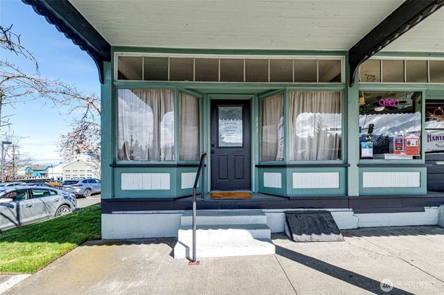 720 S Peabody Street, Port Angeles, WA 98362