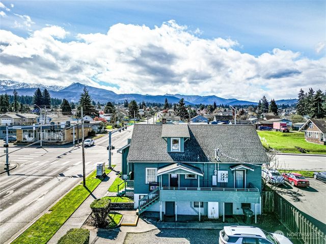 720 S Peabody Street, Port Angeles, WA 98362