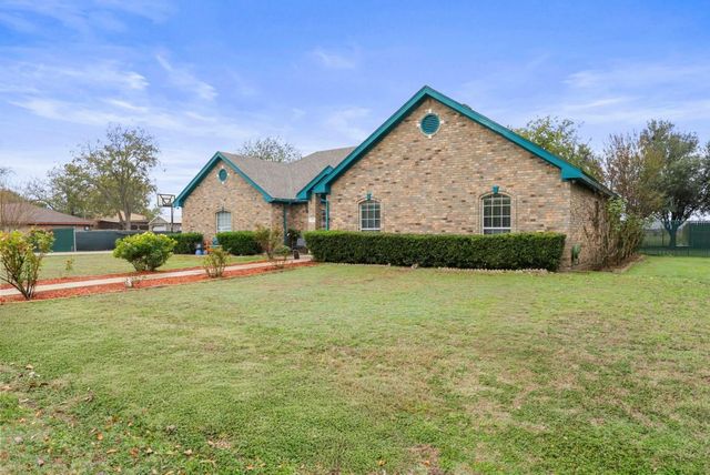 107 Frederick LN, Thorndale, TX 76577