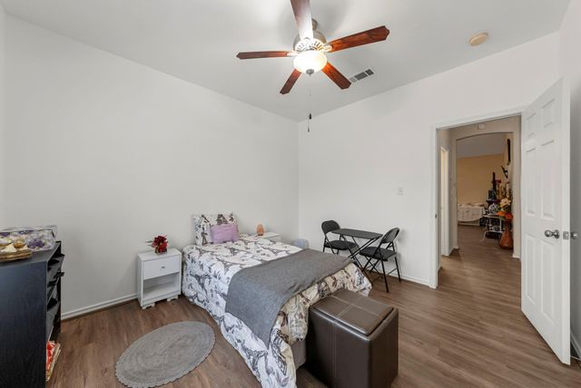 107 Frederick LN, Thorndale, TX 76577