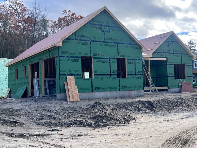 103 Seaverns Bridge Road, Merrimack, NH 03054