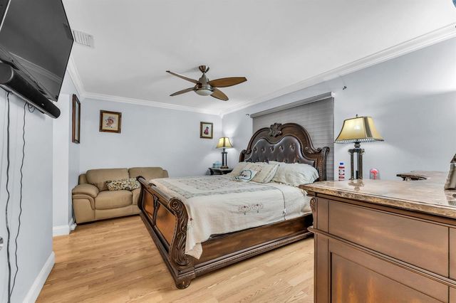 143 W Tara Lakes Dr Drive W, Boynton Beach, FL 33436