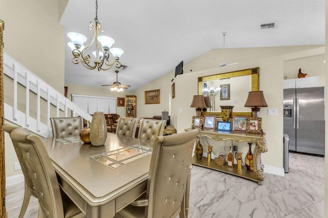 143 W Tara Lakes Dr Drive W, Boynton Beach, FL 33436