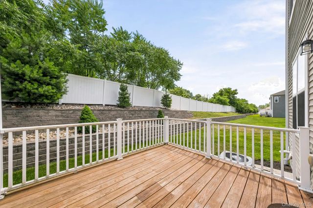 31 Magnolia Park Road, Middletown, NY 10940