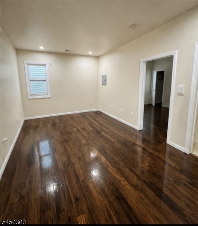 467 Hawthorne Ave, Newark City, NJ 07112 — photo 3