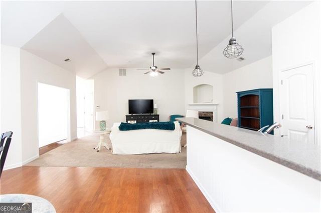 213 Oakleaf Drive, Acworth, GA 30102