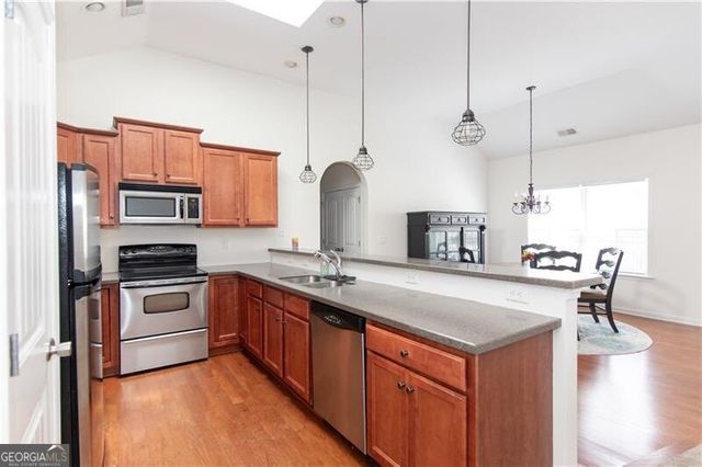 213 Oakleaf Drive, Acworth, GA 30102