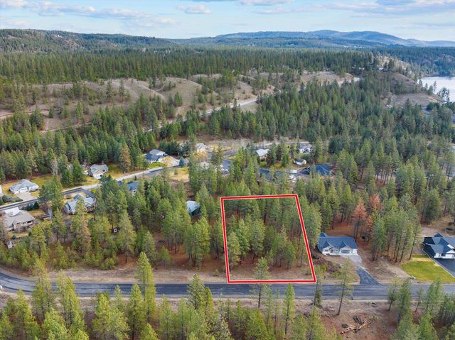 6555 Kate Dr Dr, Nine Mile Falls, WA 99026