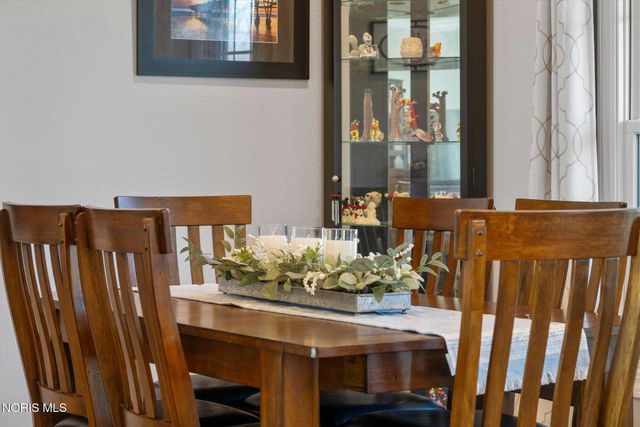 30348 Lemoyne Road, Walbridge, OH 43465