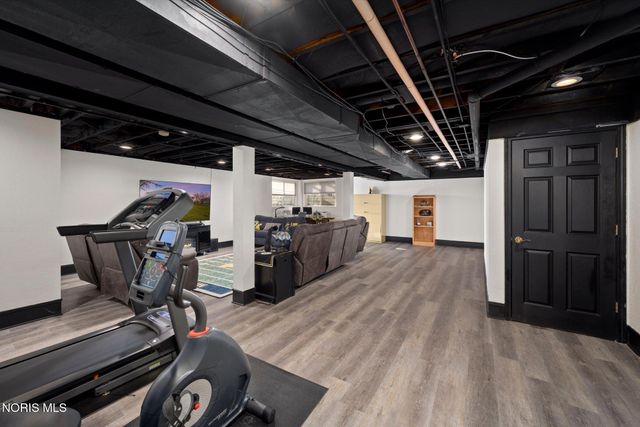 30348 Lemoyne Road, Walbridge, OH 43465