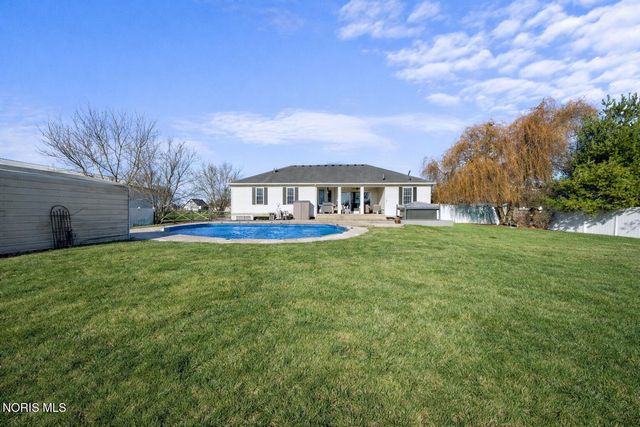 30348 Lemoyne Road, Walbridge, OH 43465