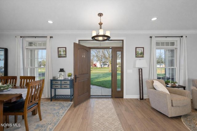 30348 Lemoyne Road, Walbridge, OH 43465