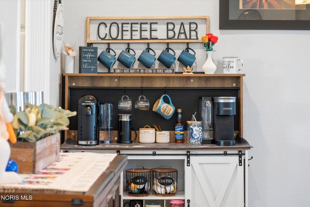 30348 Lemoyne Road, Walbridge, OH 43465