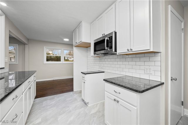 625 Shaker Drive, Medina, OH 44256