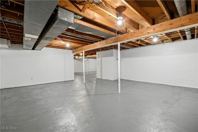 625 Shaker Drive, Medina, OH 44256