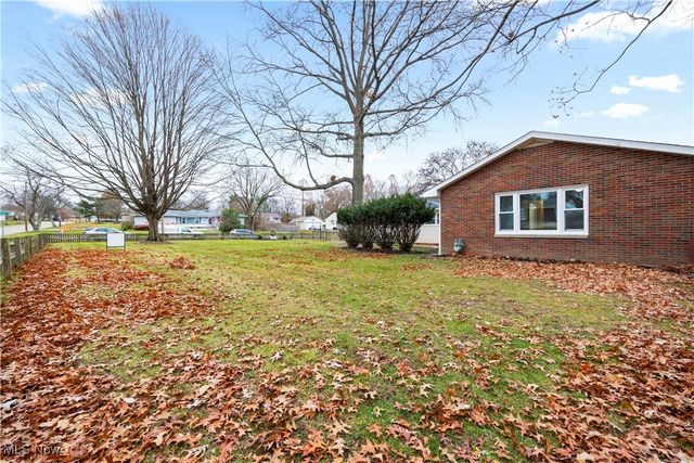 625 Shaker Drive, Medina, OH 44256