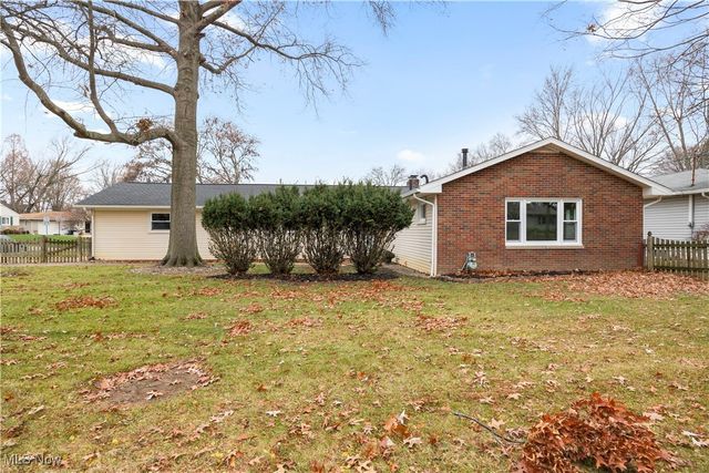 625 Shaker Drive, Medina, OH 44256