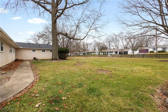 625 Shaker Drive, Medina, OH 44256