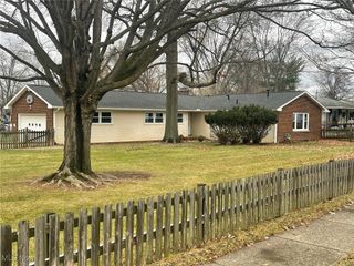 625 Shaker Drive, Medina, OH 44256