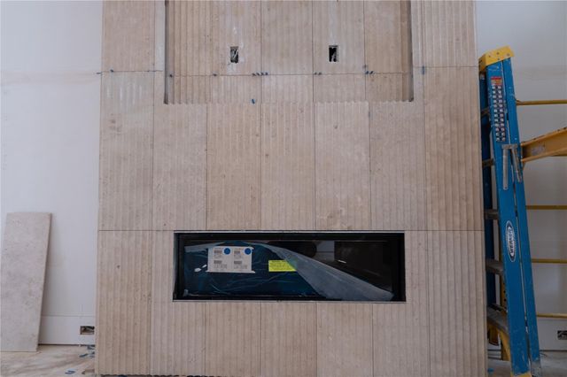 5409 Chevy Chase B, Houston, TX 77056