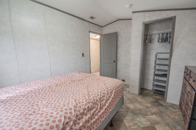 2801 County Road 444, Angleton, TX 77515