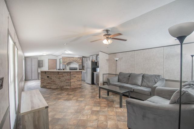 2801 County Road 444, Angleton, TX 77515