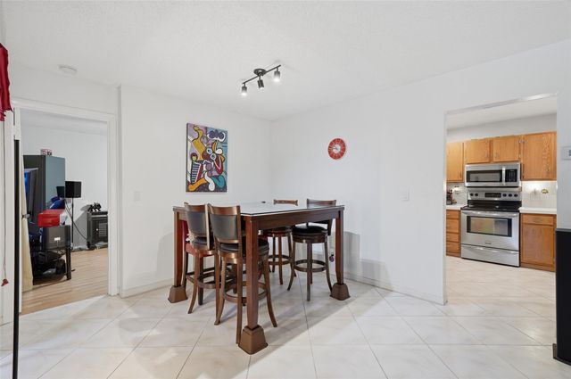 3281 Cocoplum Cir 3328, Coconut Creek, FL 33063